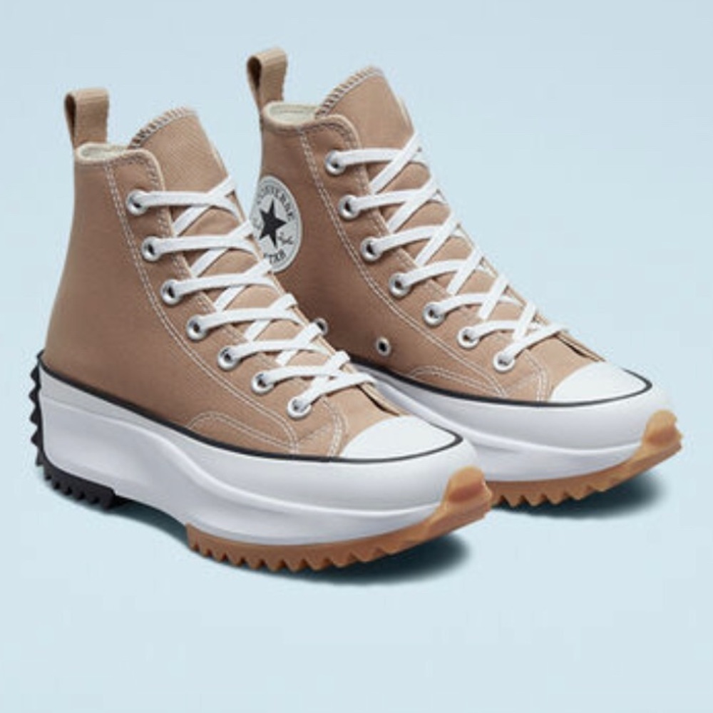 Converse Run Star Hike Platform High Top - Women's
Color: Hemp/Black/White